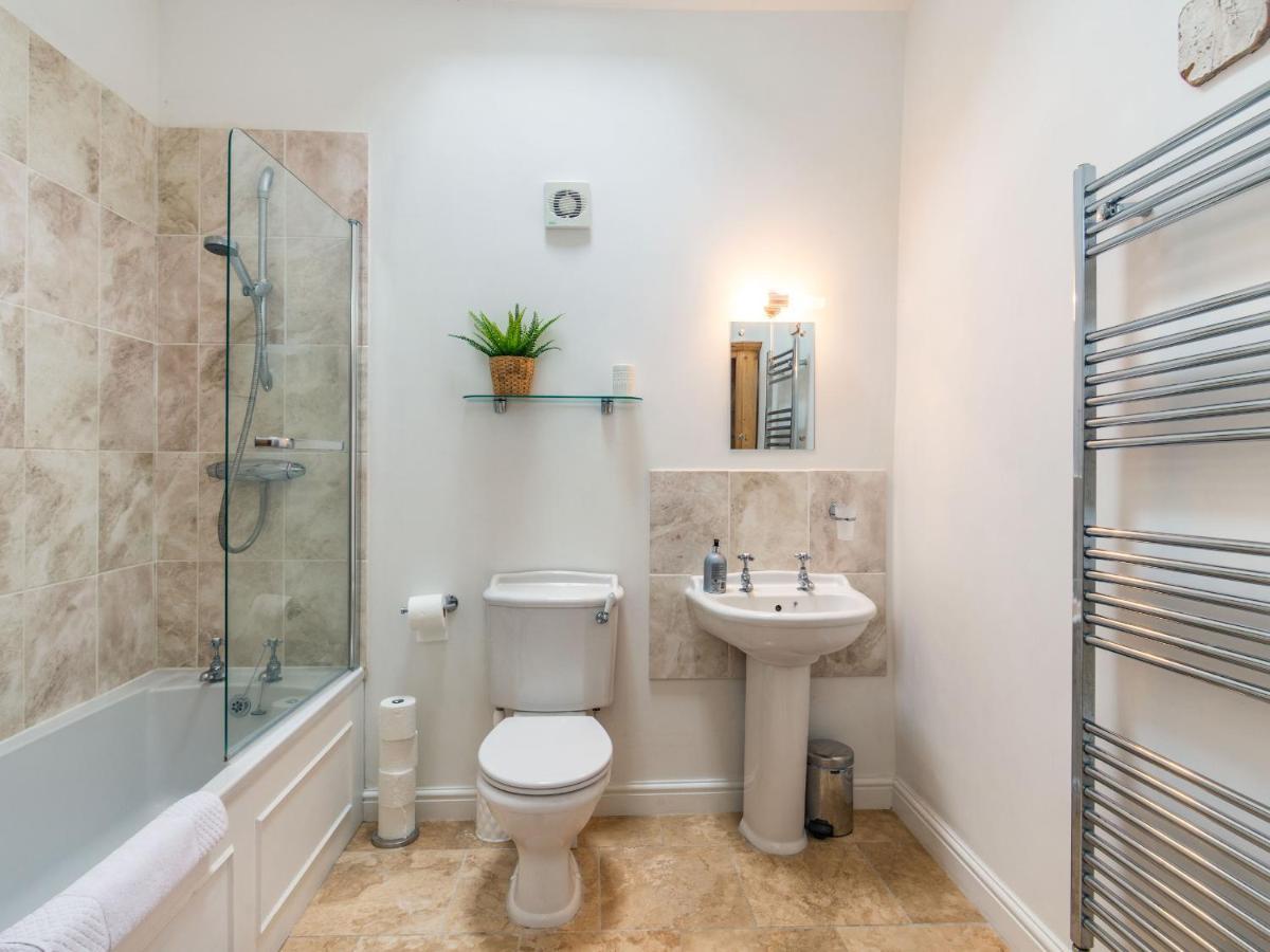 Brook Cottage Stearsby Екстер'єр фото